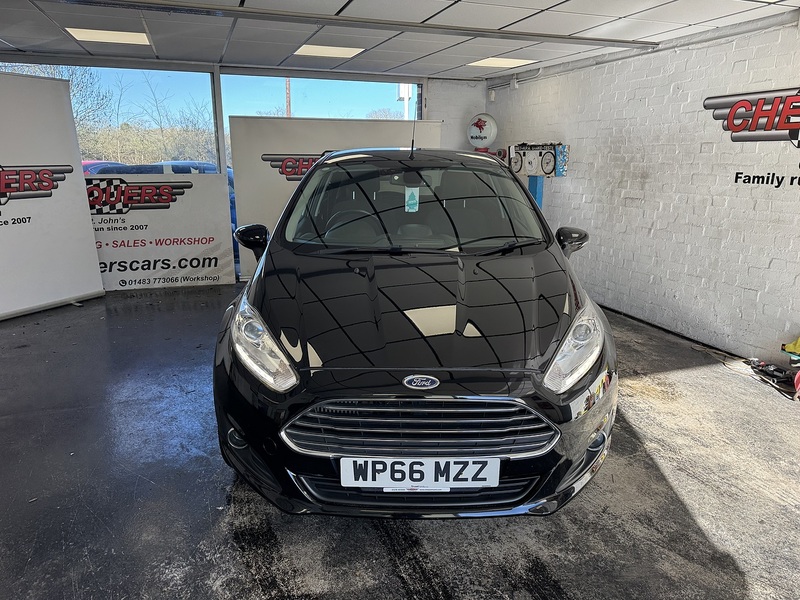 Ford Fiesta T EcoBoost Titanium - U75975