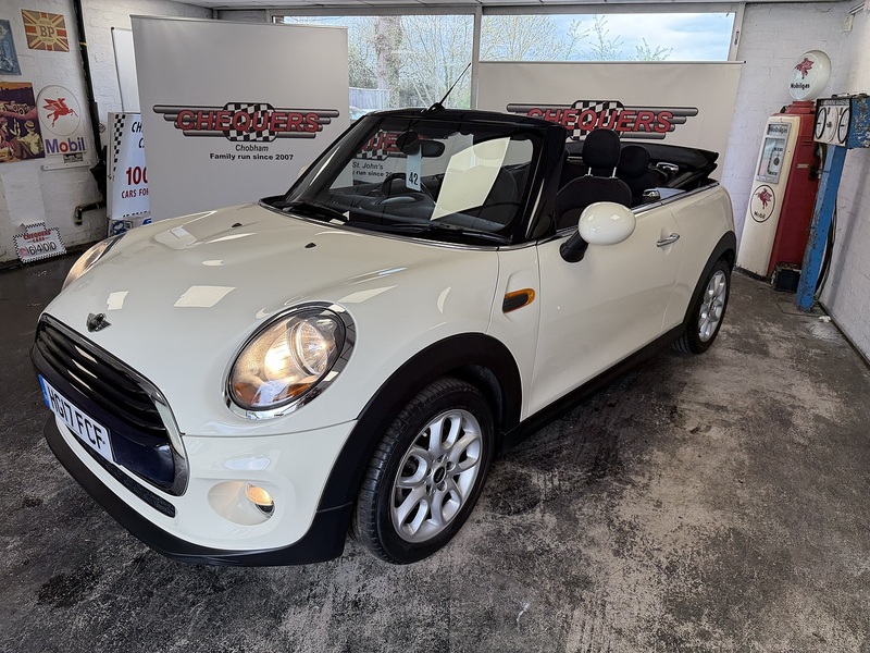 MINI Convertible Cooper - U75977