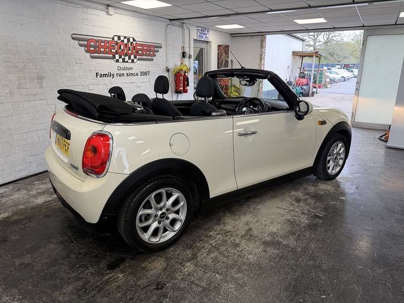 MINI Convertible Cooper - U75977
