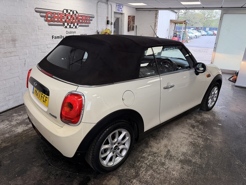 MINI Convertible Cooper - U75977