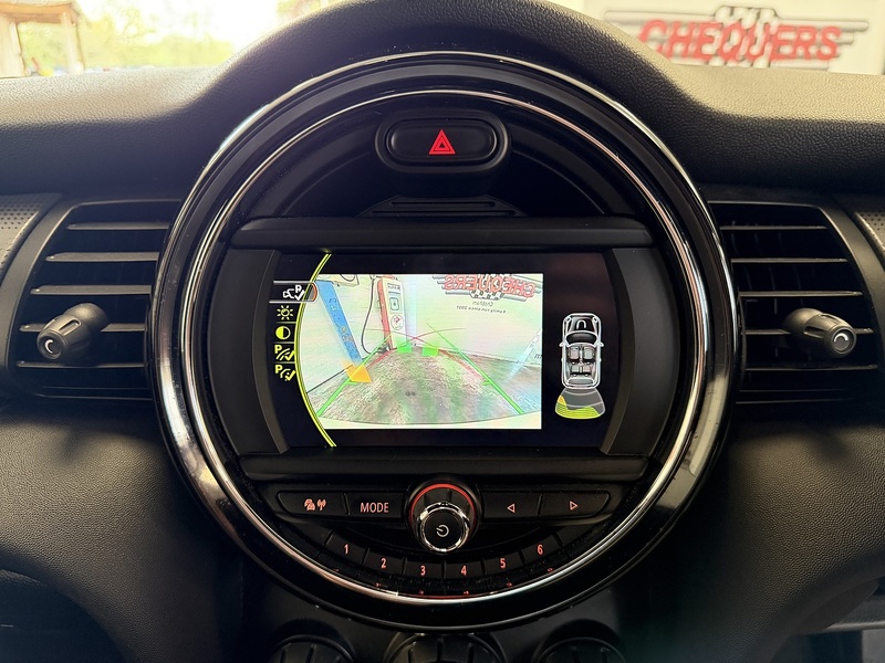 MINI Convertible Cooper - U75977