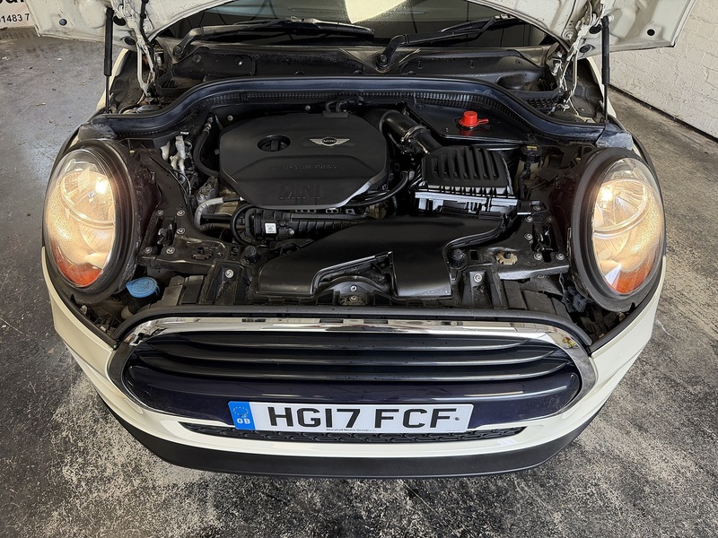 MINI Convertible Cooper - U75977