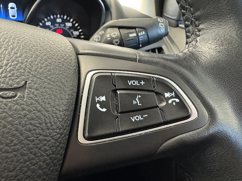 Ford Focus T EcoBoost Zetec S - U75980