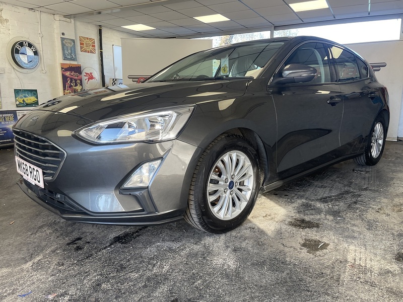 Ford Focus T EcoBoost Titanium - U75984