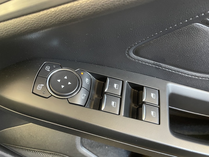 Ford Focus T EcoBoost Titanium - U75984