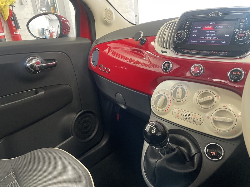 Fiat 500 Lounge - U76001