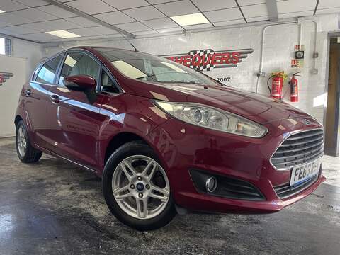 Ford Fiesta 1.0T EcoBoost Titanium Hatchback 5dr Petrol Manual Euro 5 (s/s) (125 ps)