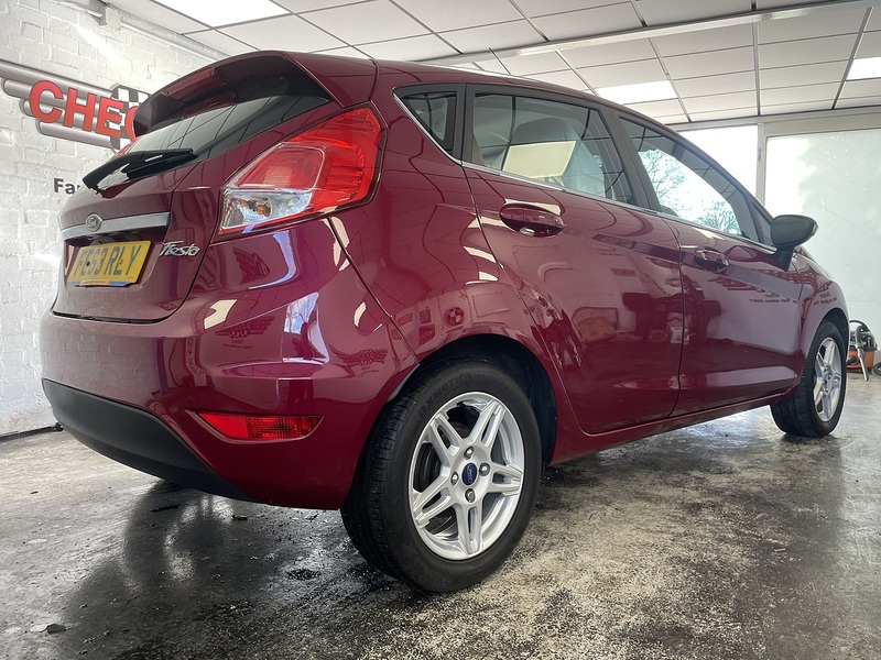 Ford Fiesta Zetec - U76013