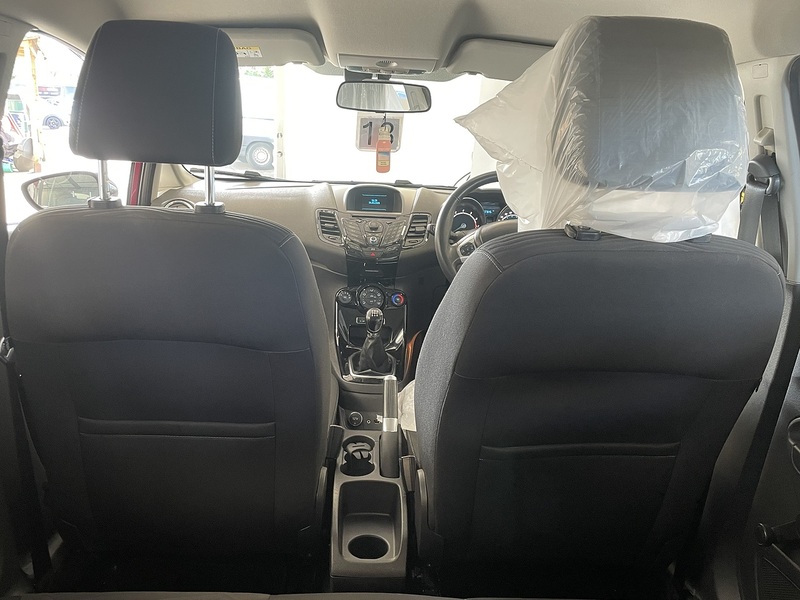 Ford Fiesta Zetec - U76013