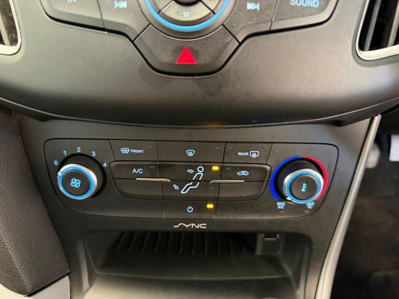 Ford Focus T EcoBoost Zetec - U76014