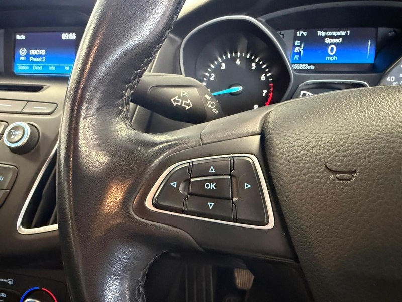 Ford Focus T EcoBoost Zetec - U76014