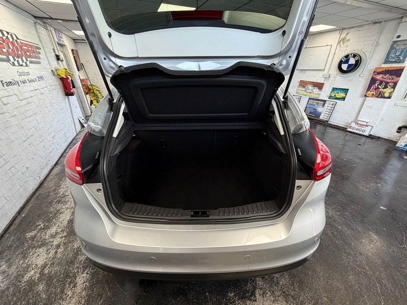 Ford Focus T EcoBoost Zetec Edition - U76017