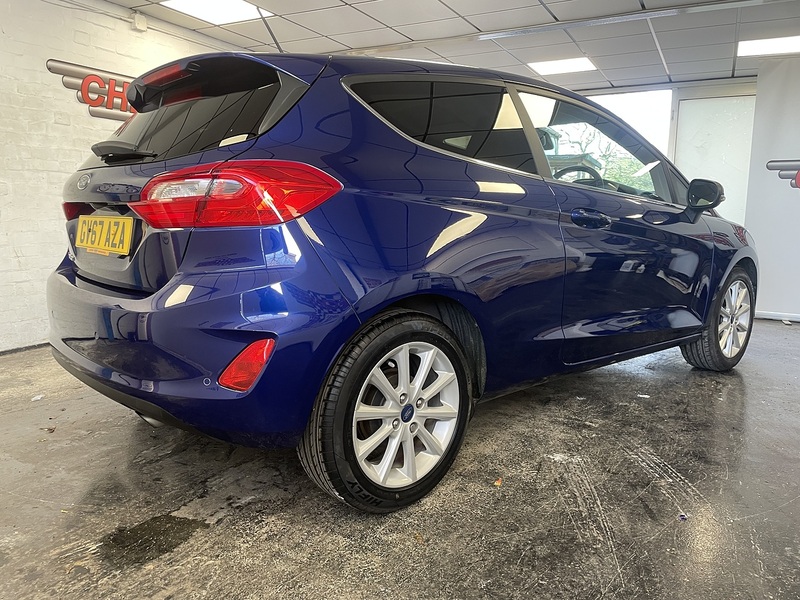 Ford Fiesta T EcoBoost Titanium - U76018