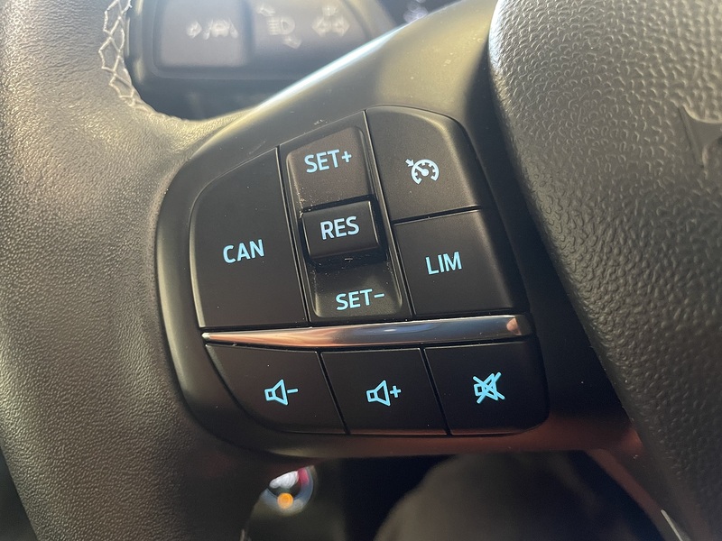 Ford Fiesta T EcoBoost Titanium - U76018