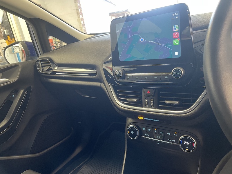 Ford Fiesta T EcoBoost Titanium - U76018