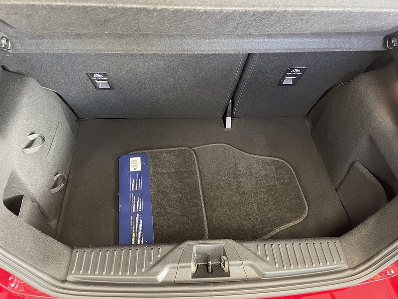 Ford Fiesta T EcoBoost Titanium - U76022