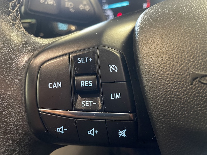 Ford Fiesta T EcoBoost Titanium - U76022