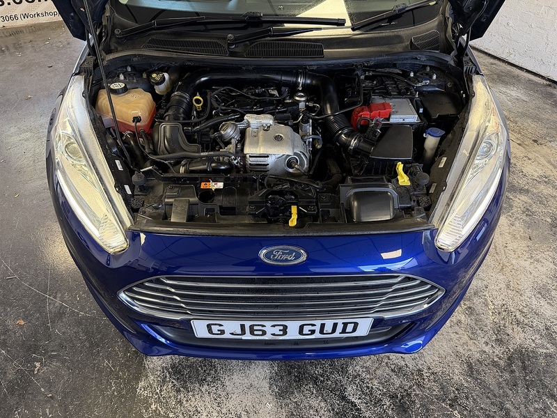 Ford Fiesta T EcoBoost Titanium - U76027