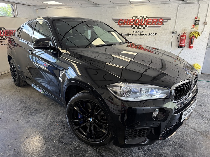 BMW X6 M BiTurbo V8 - U76034