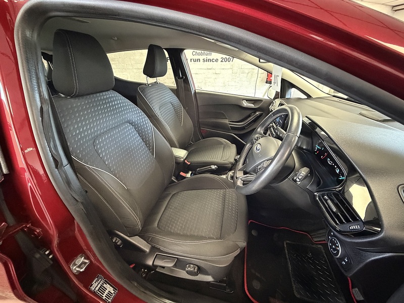 Ford Fiesta T EcoBoost Titanium - U76048