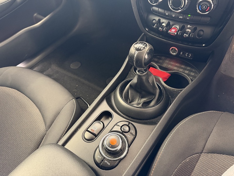 MINI Clubman Cooper - U76060