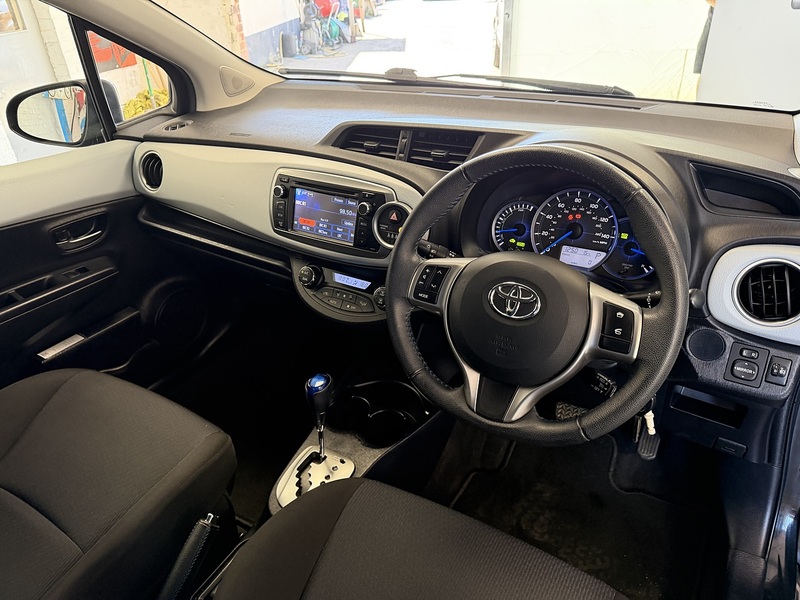 Toyota Yaris VVT-h Icon Plus - U76069