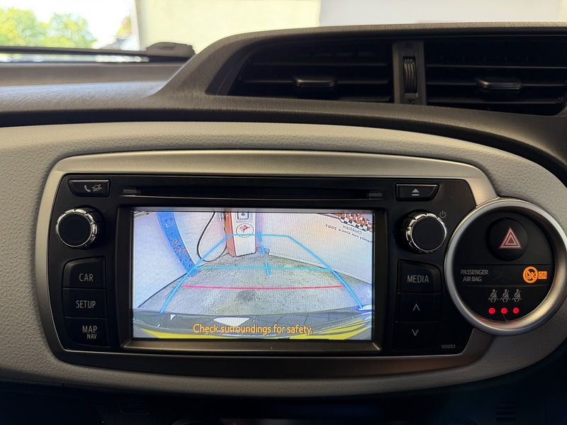 Toyota Yaris VVT-h Icon Plus - U76069