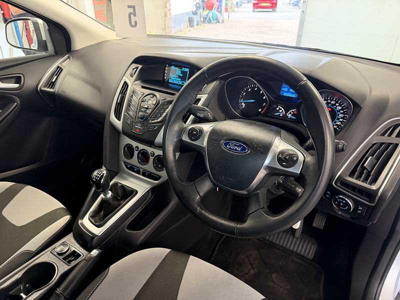 Ford Focus T EcoBoost Zetec - U76070