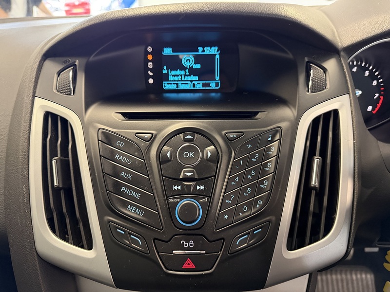 Ford Focus T EcoBoost Zetec - U76070