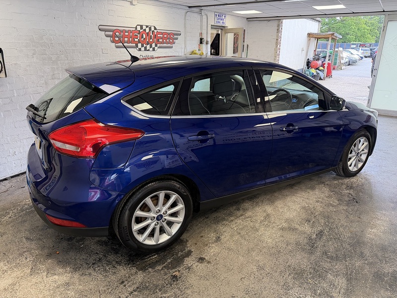 Ford Focus T EcoBoost Titanium - U76073