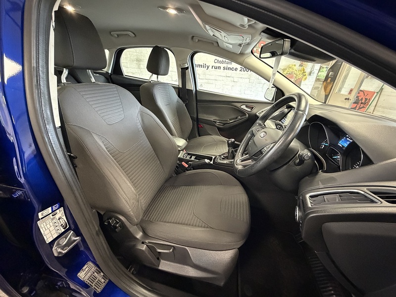 Ford Focus T EcoBoost Titanium - U76073