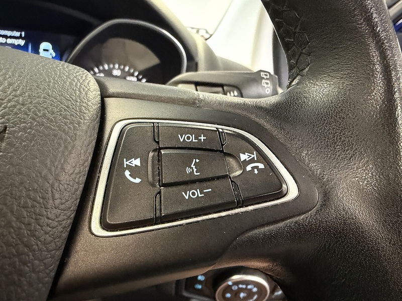 Ford Focus T EcoBoost Titanium - U76073