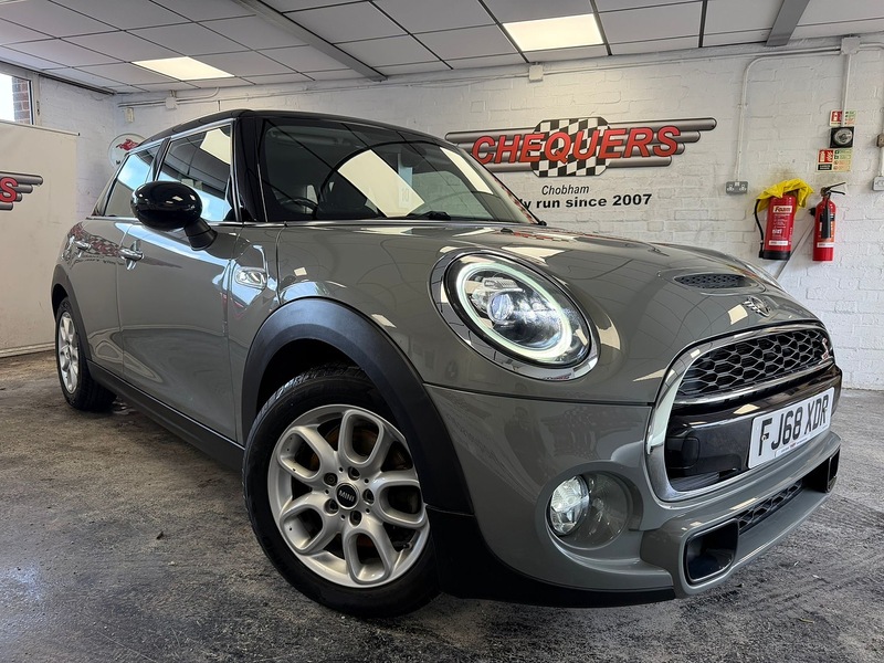 MINI Hatch Cooper S Classic - U76074