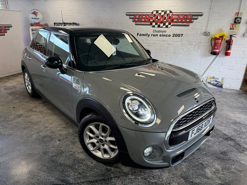 MINI Hatch Cooper S Classic - U76074
