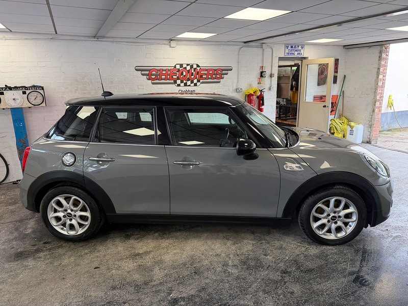 MINI Hatch Cooper S Classic - U76074