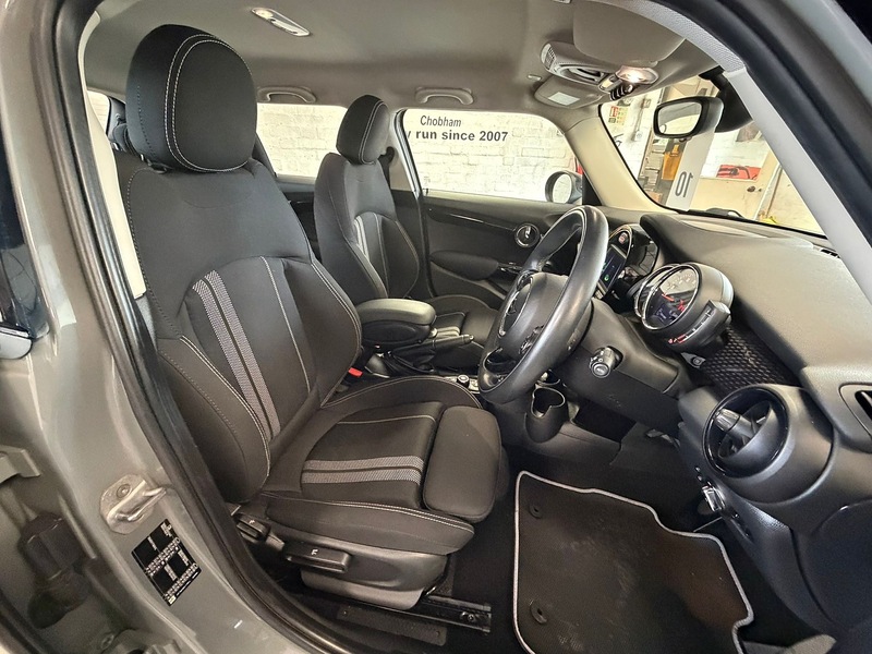MINI Hatch Cooper S Classic - U76074
