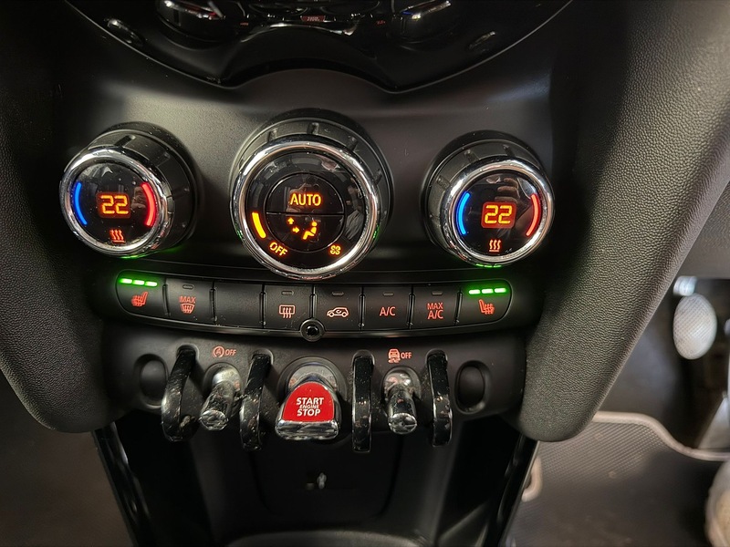 MINI Hatch Cooper S Classic - U76074