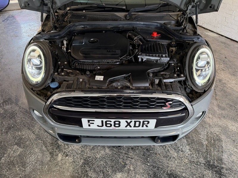 MINI Hatch Cooper S Classic - U76074
