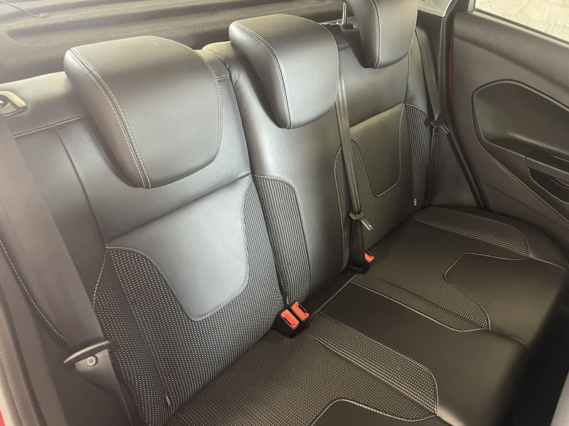 Ford Fiesta T EcoBoost Titanium X - U76081