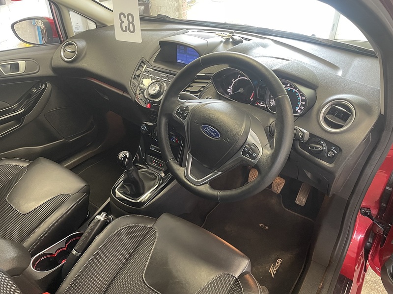 Ford Fiesta T EcoBoost Titanium X - U76081