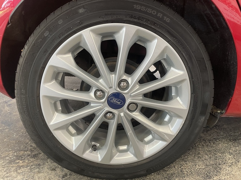 Ford Fiesta T EcoBoost Titanium X - U76081