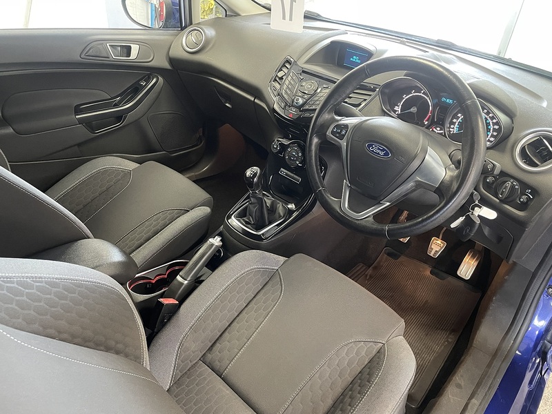 Ford Fiesta T EcoBoost Zetec S - U76110