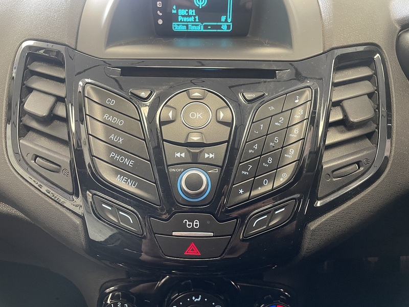 Ford Fiesta T EcoBoost Zetec S - U76110