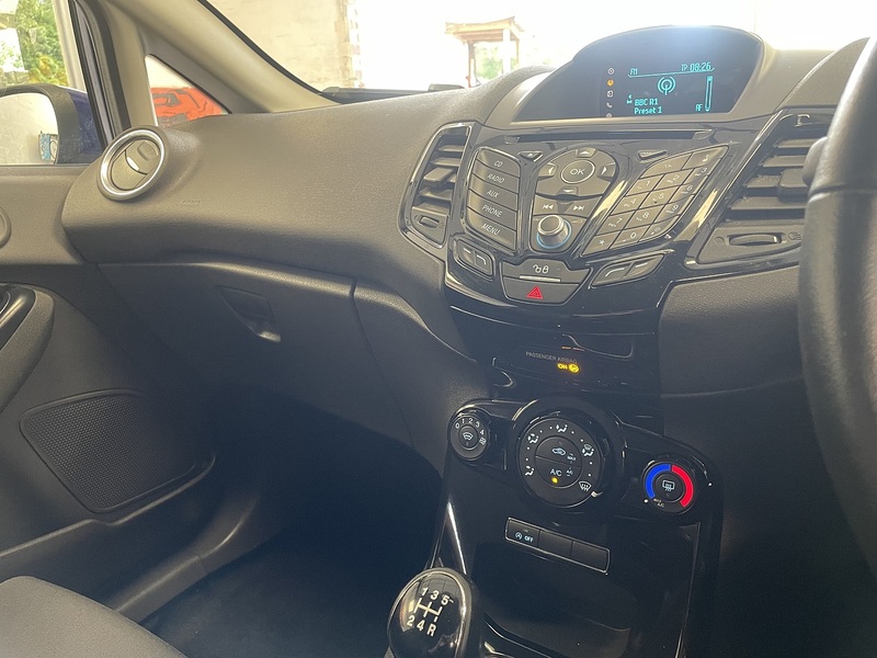 Ford Fiesta T EcoBoost Zetec S - U76110
