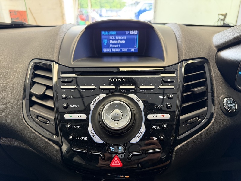 Ford Fiesta T EcoBoost Titanium X - U76120