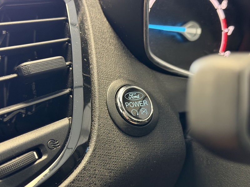 Ford Fiesta T EcoBoost Titanium X - U76120