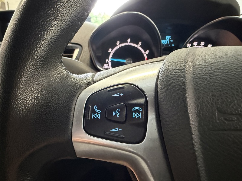 Ford Fiesta T EcoBoost Titanium X - U76120