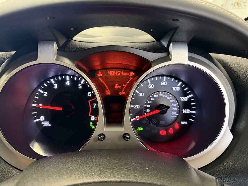 Nissan Juke Dig-T Tekna - U76126