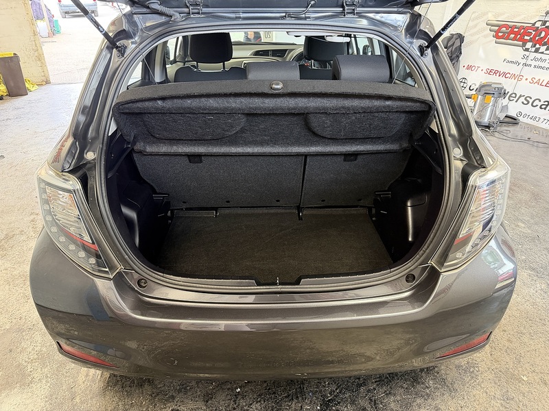 Toyota Yaris Dual VVT-i Icon Plus - U76132