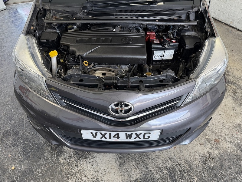 Toyota Yaris Dual VVT-i Icon Plus - U76132
